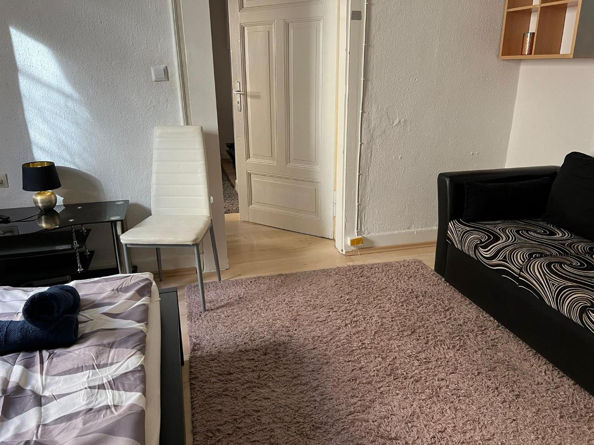 Unterkunft In Stuttgart Buitenkant foto